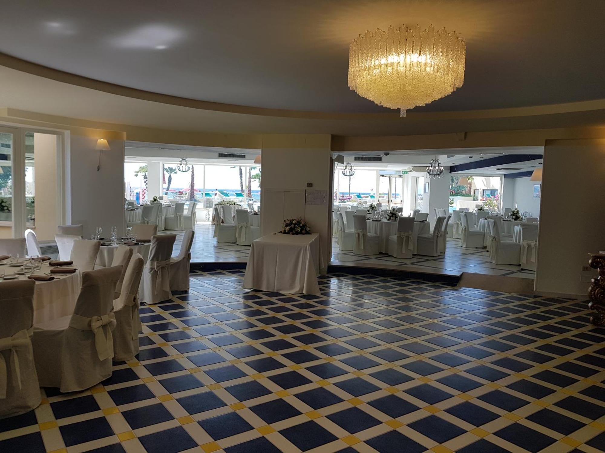 Hotel La Playa Sperlonga Buitenkant foto